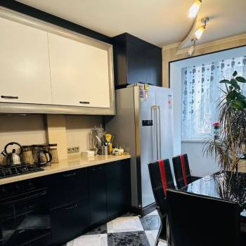 Продается 3-х комнатная квартира, 65,3 м²