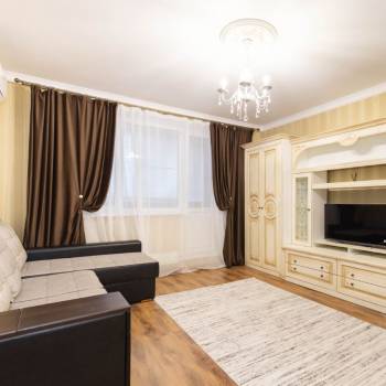 Сдается 1-комнатная квартира, 50 м²