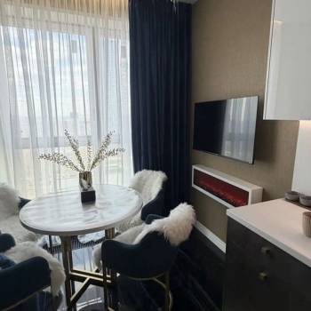 Сдается 1-комнатная квартира, 43 м²