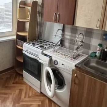 Продается 1-комнатная квартира, 35 м²