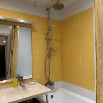 Сдается 2-х комнатная квартира, 58 м²