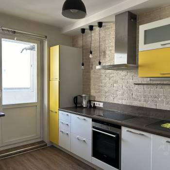 Сдается 2-х комнатная квартира, 58 м²
