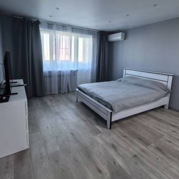 Сдается 1-комнатная квартира, 42 м²