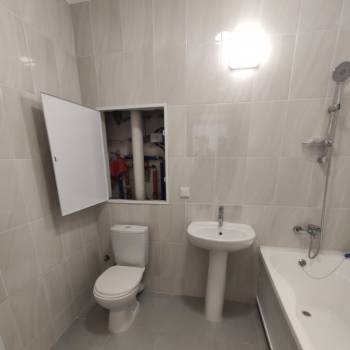 Продается 1-комнатная квартира, 41,7 м²