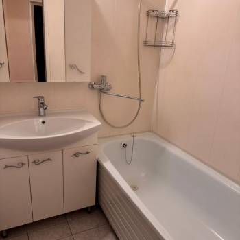Сдается 1-комнатная квартира, 38,5 м²