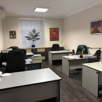 Сдается Нежилое помещение, 144,7 м²