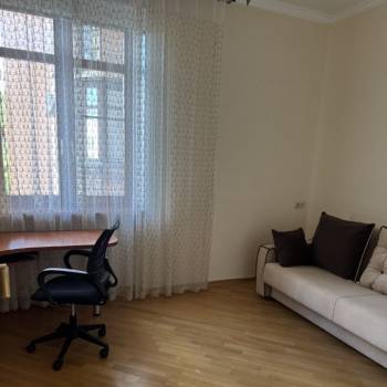 Сдается Многокомнатная квартира, 110 м²