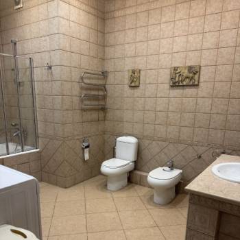 Сдается Многокомнатная квартира, 110 м²