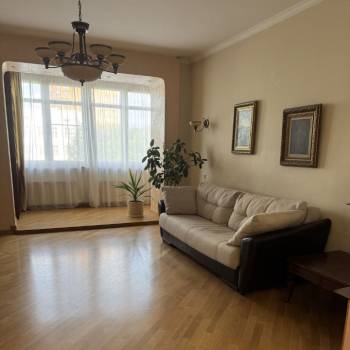 Сдается Многокомнатная квартира, 110 м²