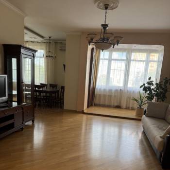 Сдается Многокомнатная квартира, 110 м²