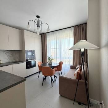 Сдается 1-комнатная квартира, 42 м²