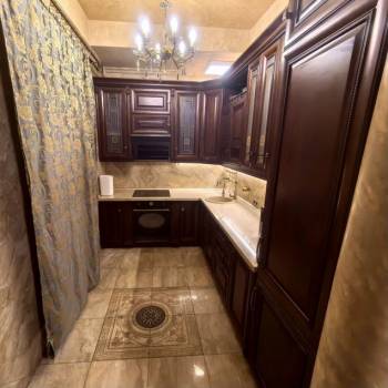 Продается Многокомнатная квартира, 86 м²