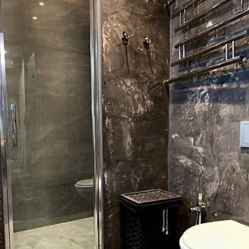 Продается 1-комнатная квартира, 46 м²