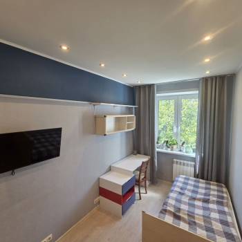 Сдается 2-х комнатная квартира, 42 м²