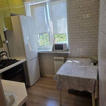 Сдается 2-х комнатная квартира, 42 м²