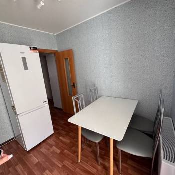 Продается 2-х комнатная квартира, 59 м²