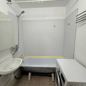 Продается 2-х комнатная квартира, 59 м²