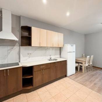 Сдается 1-комнатная квартира, 50 м²
