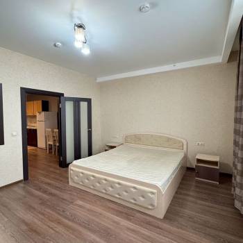 Сдается 1-комнатная квартира, 50 м²
