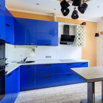 Сдается Многокомнатная квартира, 90 м²