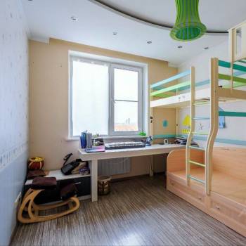 Сдается Многокомнатная квартира, 90 м²