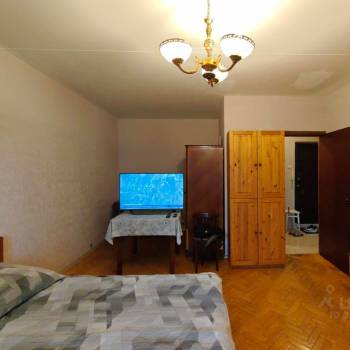 Продается 1-комнатная квартира, 39 м²