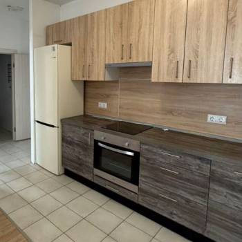 Продается 3-х комнатная квартира, 90,6 м²