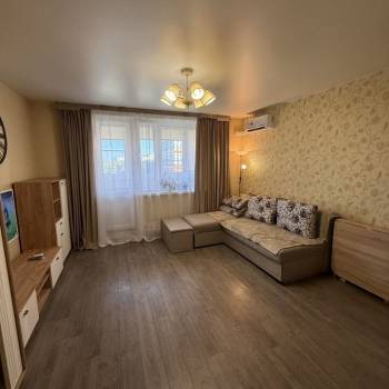 Сдается 1-комнатная квартира, 38,7 м²
