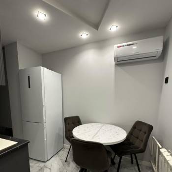 Продается 3-х комнатная квартира, 63 м²