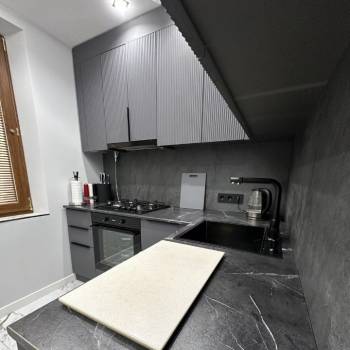 Продается 3-х комнатная квартира, 63 м²