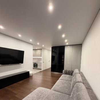 Продается Многокомнатная квартира, 108 м²