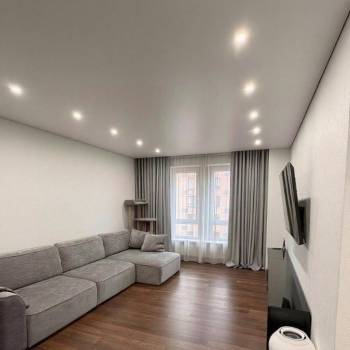 Продается Многокомнатная квартира, 108 м²