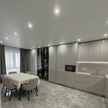 Продается Многокомнатная квартира, 108 м²