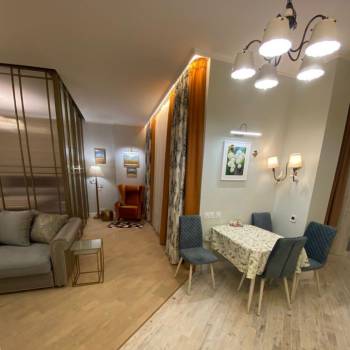 Сдается 1-комнатная квартира, 57 м²