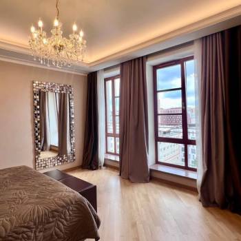 Сдается 2-х комнатная квартира, 90 м²