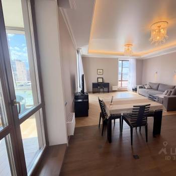 Сдается 2-х комнатная квартира, 90 м²