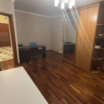 Сдается Многокомнатная квартира, 112 м²