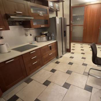 Сдается Многокомнатная квартира, 112 м²