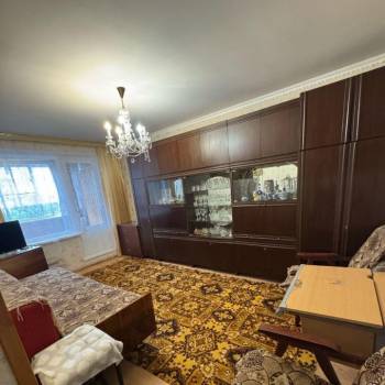 Сдается Многокомнатная квартира, 58 м²
