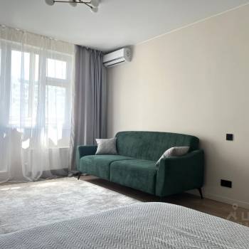 Продается 1-комнатная квартира, 37,8 м²