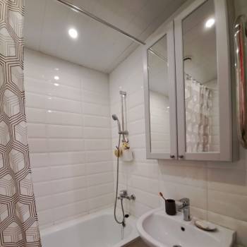 Продается 1-комнатная квартира, 41,2 м²