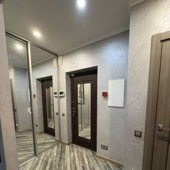 Продается 2-х комнатная квартира, 60 м²