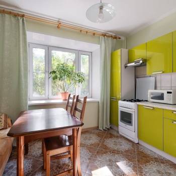 Сдается 1-комнатная квартира, 44 м²