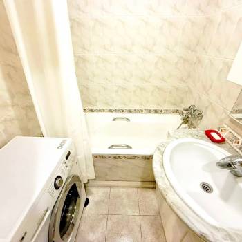 Сдается Многокомнатная квартира, 76 м²