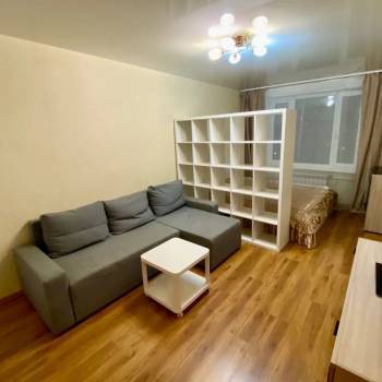 Продается 1-комнатная квартира, 33 м²