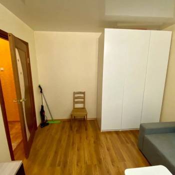 Продается 1-комнатная квартира, 33 м²
