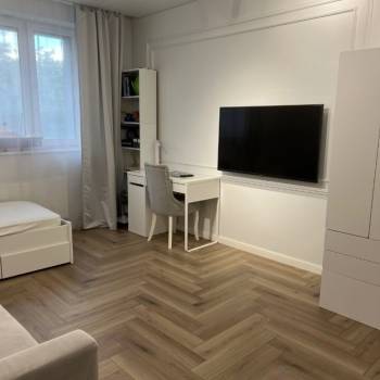 Сдается 2-х комнатная квартира, 64 м²
