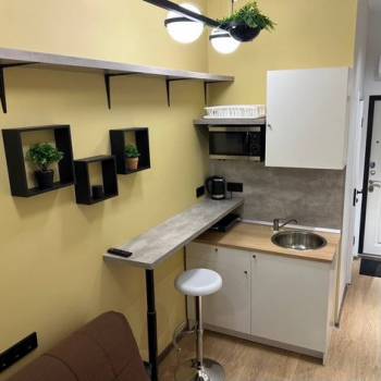 Продается 1-комнатная квартира, 11 м²