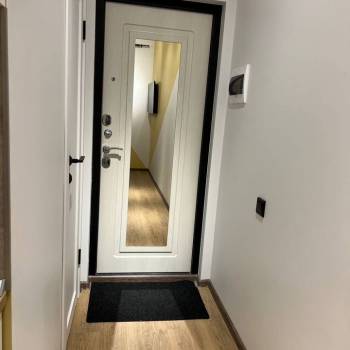 Продается 1-комнатная квартира, 11 м²