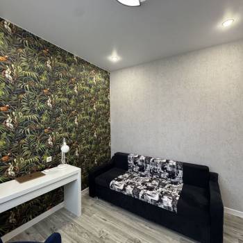Продается Многокомнатная квартира, 77,6 м²